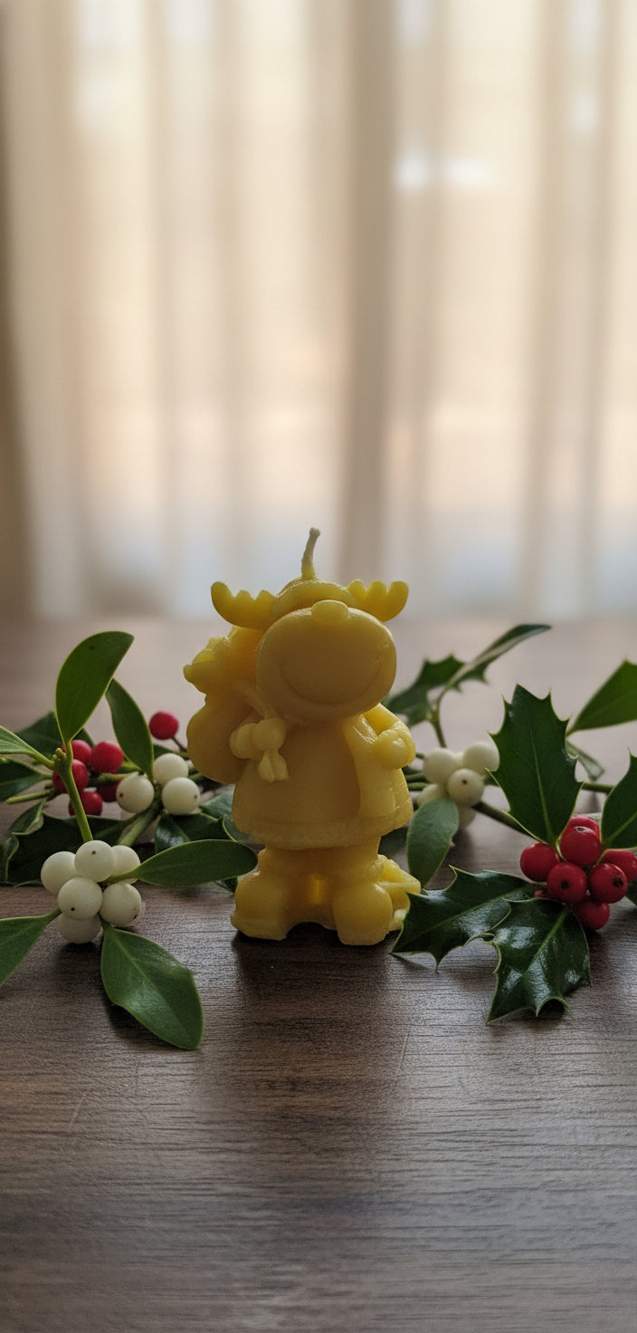 Hand poured 100% Pure Beeswax Reindeer Candle