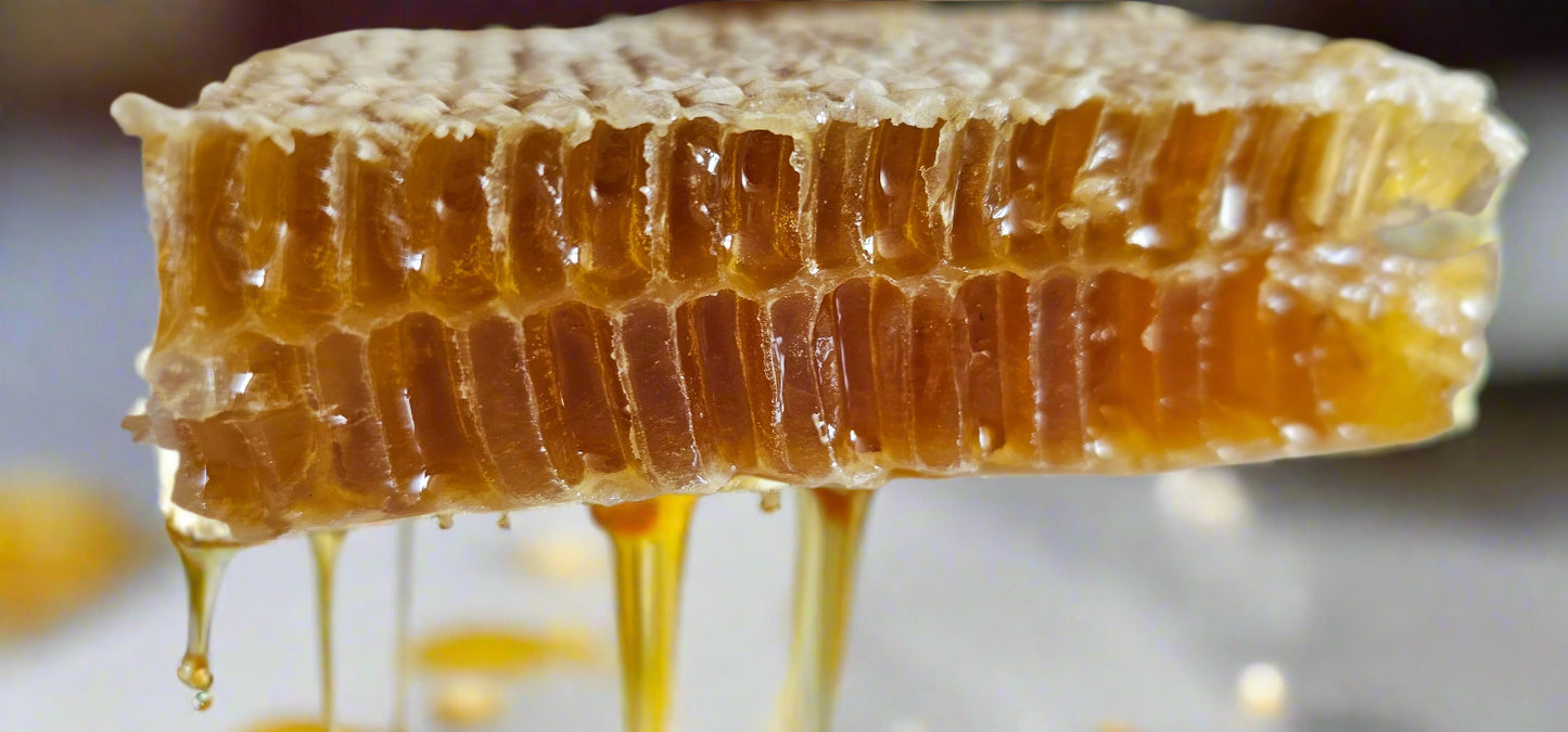 Devon Cut Comb Honey – 100% Pure Raw Honeycomb (Min. 170g)