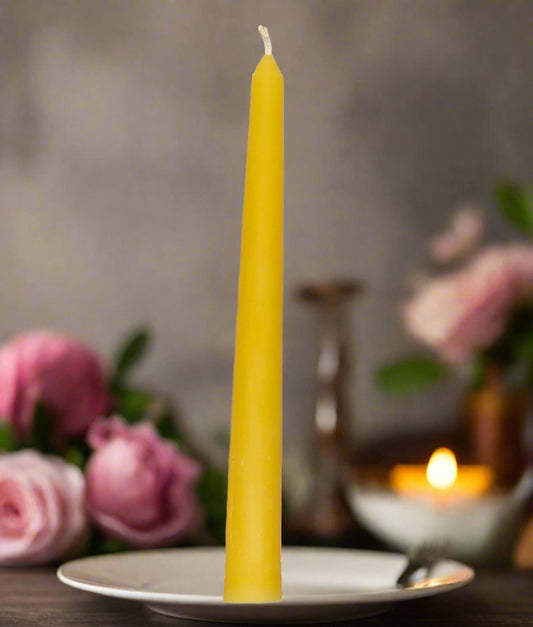 Hand Poured Pure Beeswax Candle - 18cm Taper